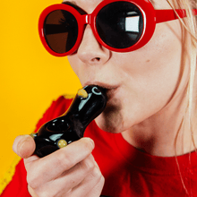 Load image into Gallery viewer, Goody Penguin Hand Pipe